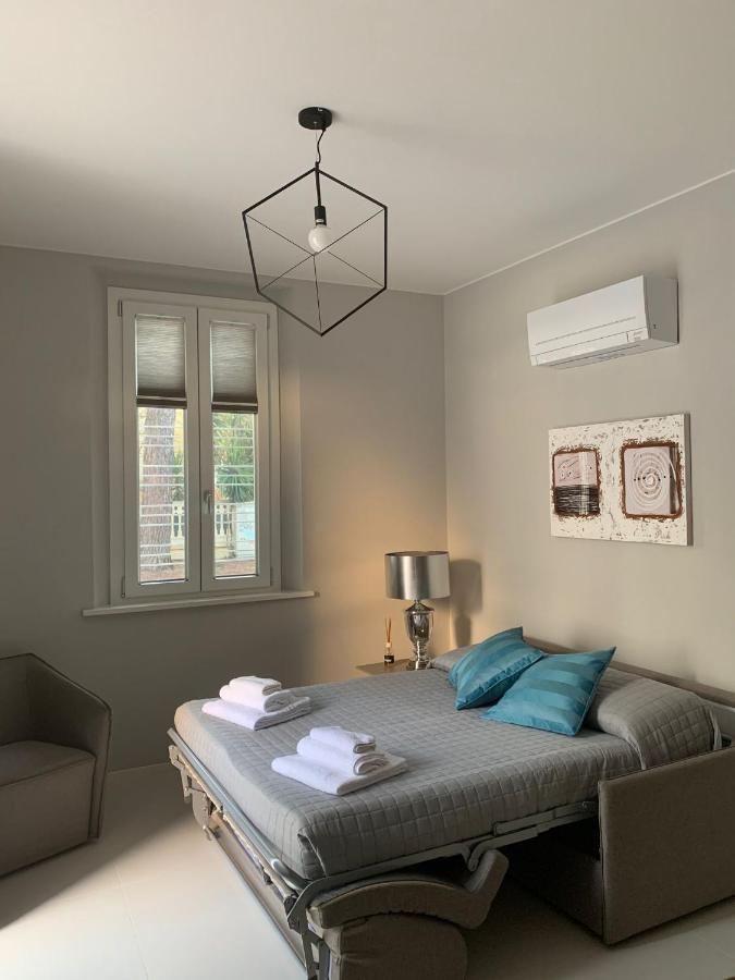 Delizioso Appartamento In Villa Al Mare Pesaro Extérieur photo